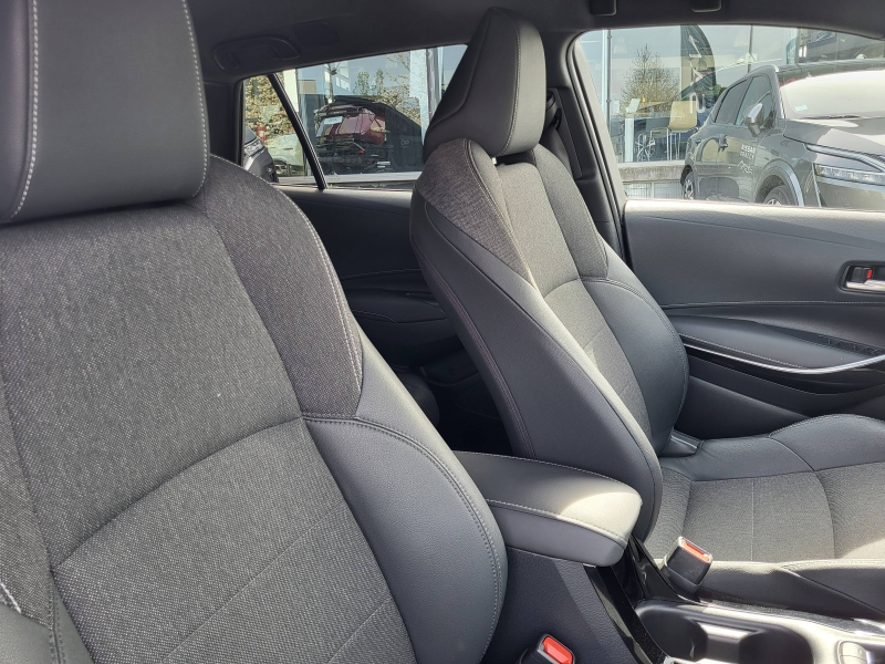 TOYOTA Corolla Touring Spt d’occasion à vendre à ANNECY chez SEGNY AUTOMOBILES (Photo 7)