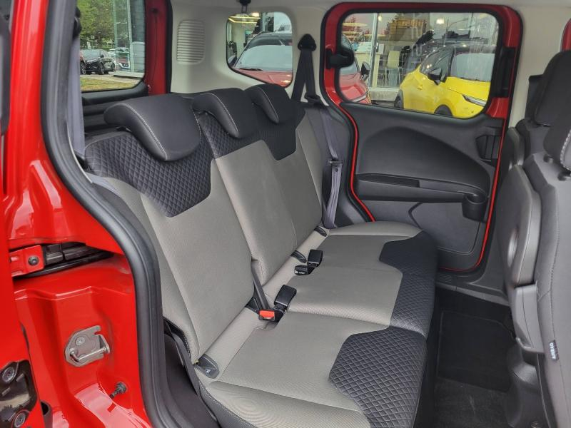 FORD Tourneo Courier d’occasion à vendre à ANNECY chez SEGNY AUTOMOBILES (Photo 5)