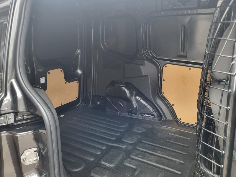 FORD Transit Courier VUL d’occasion à vendre à ANNECY chez SEGNY AUTOMOBILES (Photo 6)